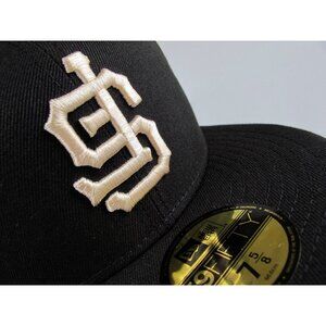 San Francisco Giants Upside Down SF Logo New Era 59FIFTY Fitted Cap sz 7 5/8 hat